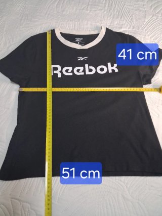 Camiseta Reebok Negra