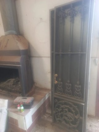 Puerta de hierro forjado de  entrada