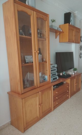 Mueble TV madera y cristal