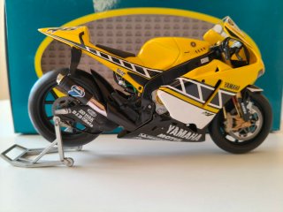 Moto Yamaha Rossi Laguna Seca 2005 Altaya 1/12