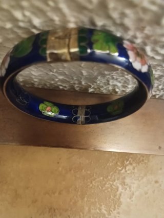 Pulsera ancha vintage Cloisonné con bisagra