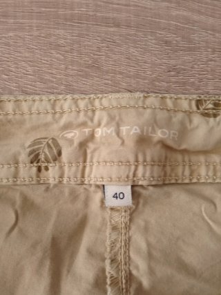 (L) Pantalón corto bermuda de Tom Tailor
