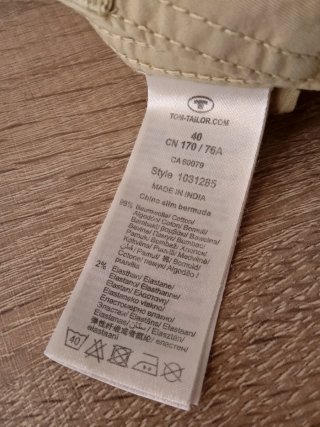 (L) Pantalón corto bermuda de Tom Tailor