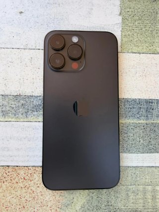 iPhone 14 Pro Max.Usado un mes