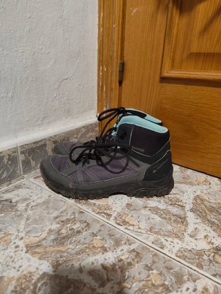 Botas Quechua Talla 38 Gris y Turquesa