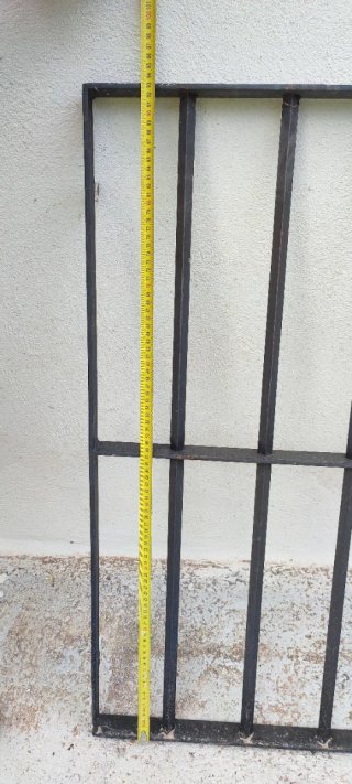 Reja de hierro macizo para ventana