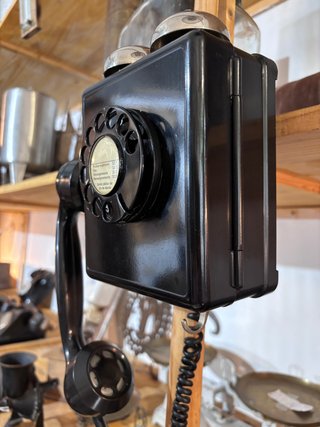 Teléfono antiguo Weiman baquelita