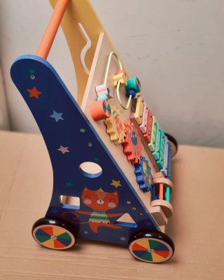 Correpasillos madera juegos manuales