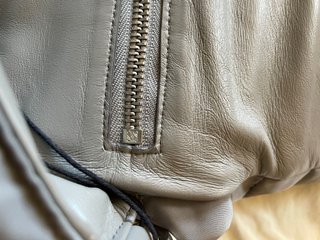 Bolso Loewe Goya Puffer Gris Funda