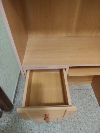 Escritorio infantil madera