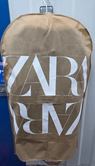 Cazadora Zara borrego hombre