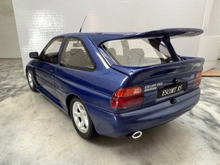 Ford Escort RS Cosworth Otto 1:18 Azul