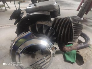 Motor Vespa 200