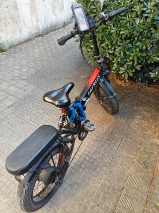 Fafrees folding e-bike
