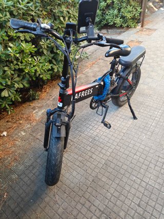 Fafrees folding e-bike