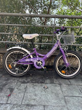 Bicicleta infantil morada 18