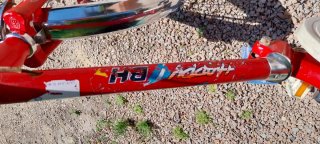 Bicicleta BH plegable roja