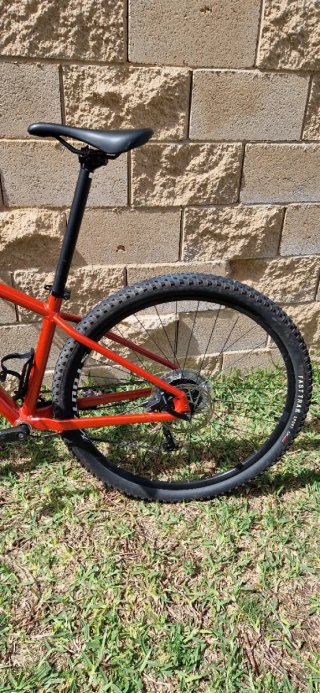Specialized Rockhopper Comp 29"/TALLA M/Como Nueva