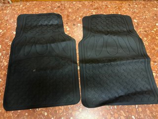 Alfombrillas de coche de goma