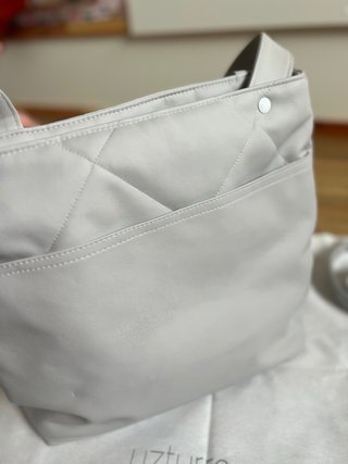 Bolso Uzturre Cuero Gris Nuevo