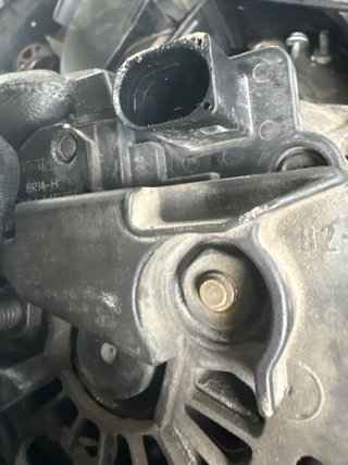 Alternador Audi S3 8L