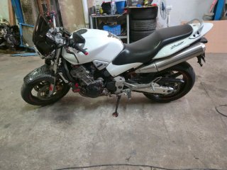 Honda CB900F Hornet
