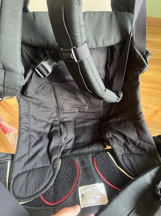 Mochila Ergobaby Negra Nueva