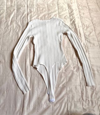 Body a costine panna con bottoncini | In The Style