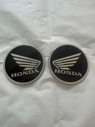 Pegatina Honda 3D Negra 6cm