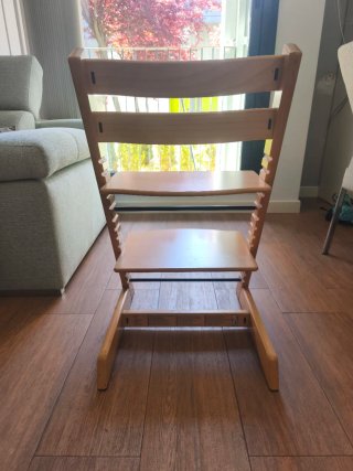 Trona Stokke Tripp Trapp de madera +accesorios