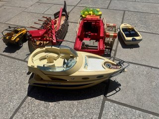 Lote Barcos y Coche Playmobil