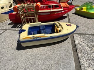Lote Barcos y Coche Playmobil