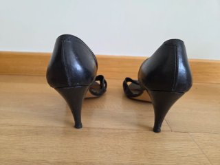 Zapato tacón negro