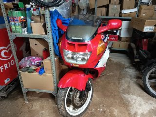 Honda CBR 1000 F