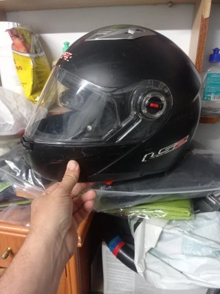 2 casco de moto.uno modular y otro normal