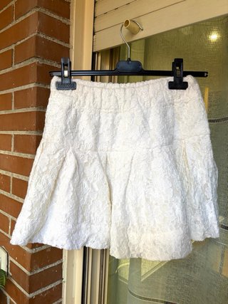 Falda blanca encaje talla S