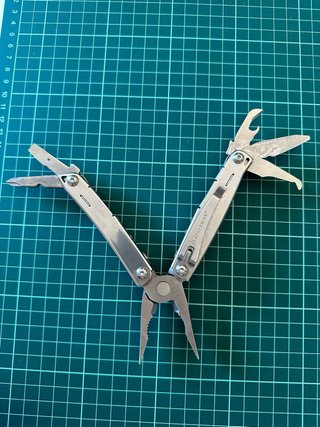 Multiherramienta Leatherman Wingman