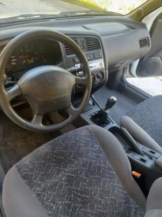 Nissan Primera 1998