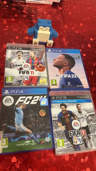 Lote 4 Videojuegos FIFA PS3 y PS4