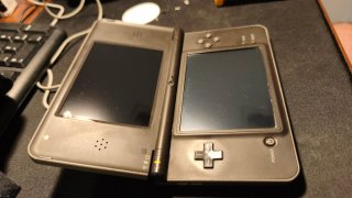 Nintendo DSi XL