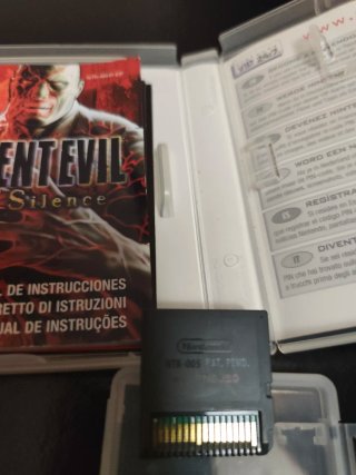 Resident Evil Deadly Silence Nintendo DS