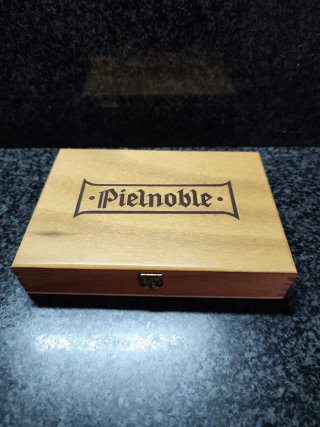 Monedero/Billetera PielNoble Negro