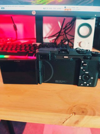 Sony A7C Full Frame + Batería Extra