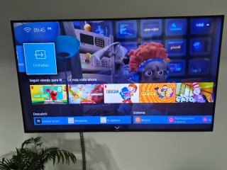""3 TVs"" ●SAMSUNG LED 63" ●HISENSE SMART TV 63"