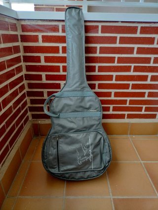 Guitarra Clásica Admira Paloma