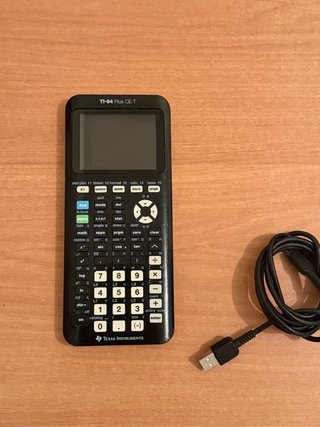 Calculadora Texas TI-84 Plus CE-T