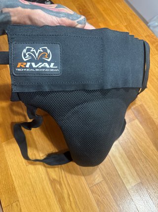 Protector Inguinal Boxeo Rival Negro