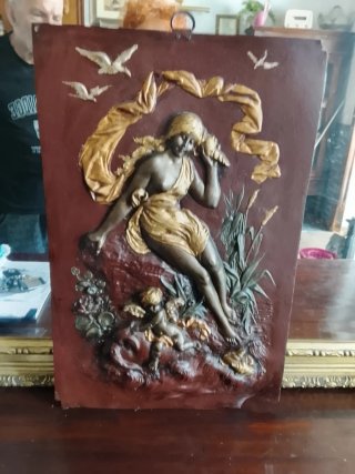 Repujado antiguo año 1606