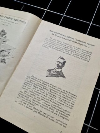 Revista antiga Figuras Futebol Nacional F.C. Porto