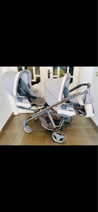 Carro gemelar gris